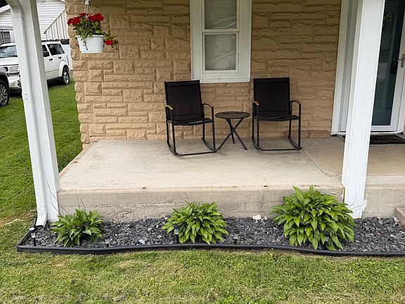5th image of 506 Ray St