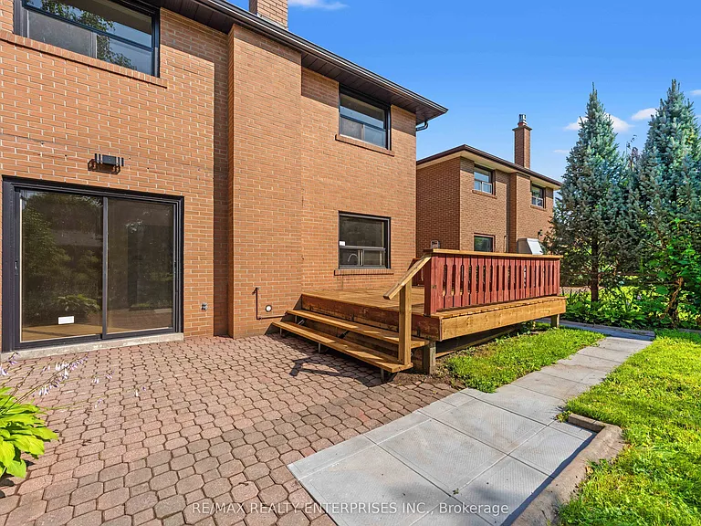2348 Denise Rd #UPPER — Photo 45