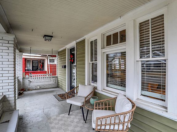 3rd image of 4330 Carrollton Ave