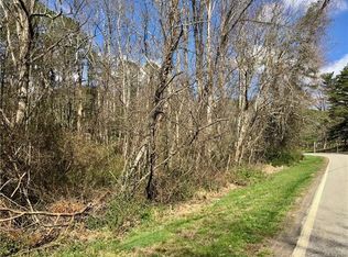 69 Number 9 Rd, Fairview, NC 28730