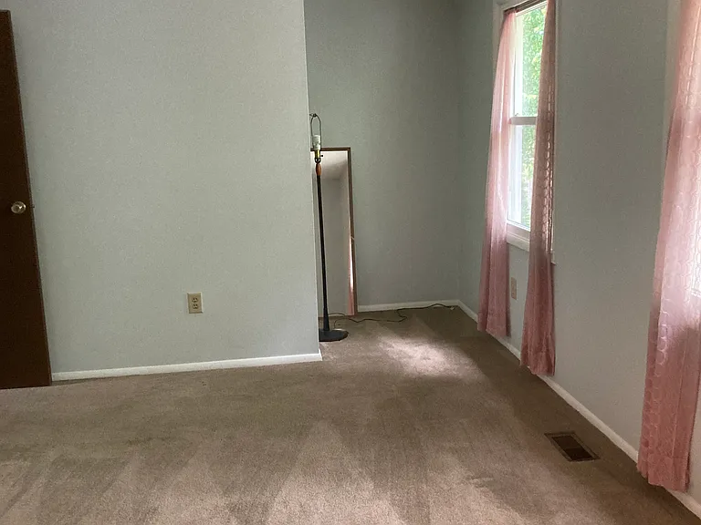 11145 Captains Walk Ct — Photo 10