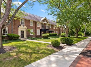 2121 Arlington Ave APT 6, Upper Arlington, OH