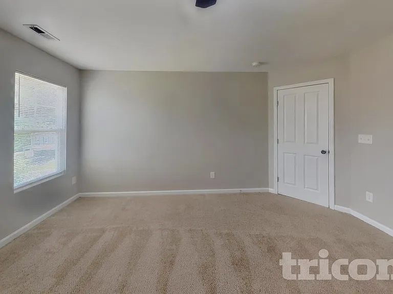 6867 Horseback Ln — Photo 7