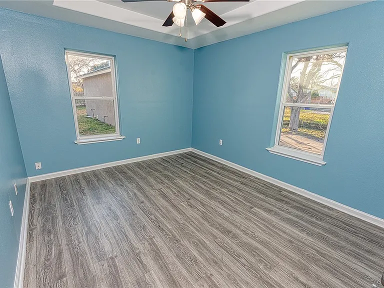 2937 Gollihar Rd #1 — Photo 10