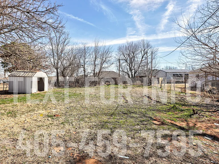 418 S Van Buren Ave — Photo 18