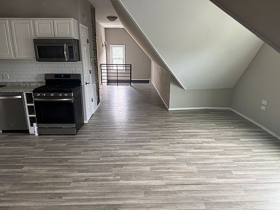 2nd image of 2534 N Murray Ave #2