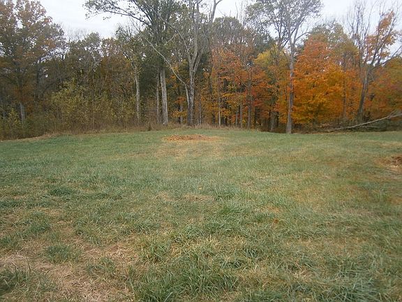 4th image of Cedar Ct.