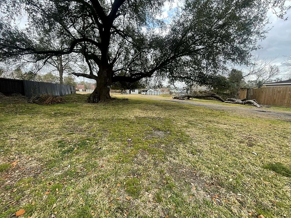 1st image of 0 Knox St