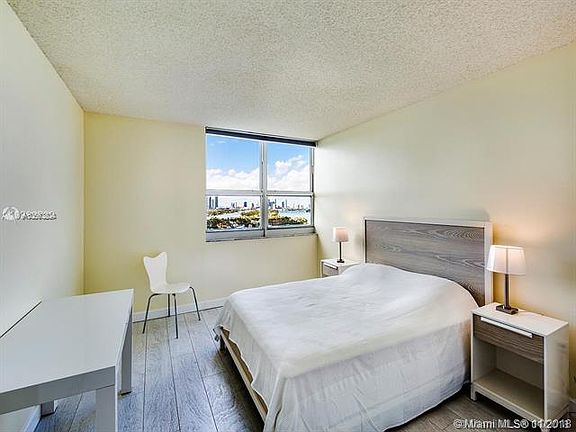 4th image of 650 West Ave APT 2103