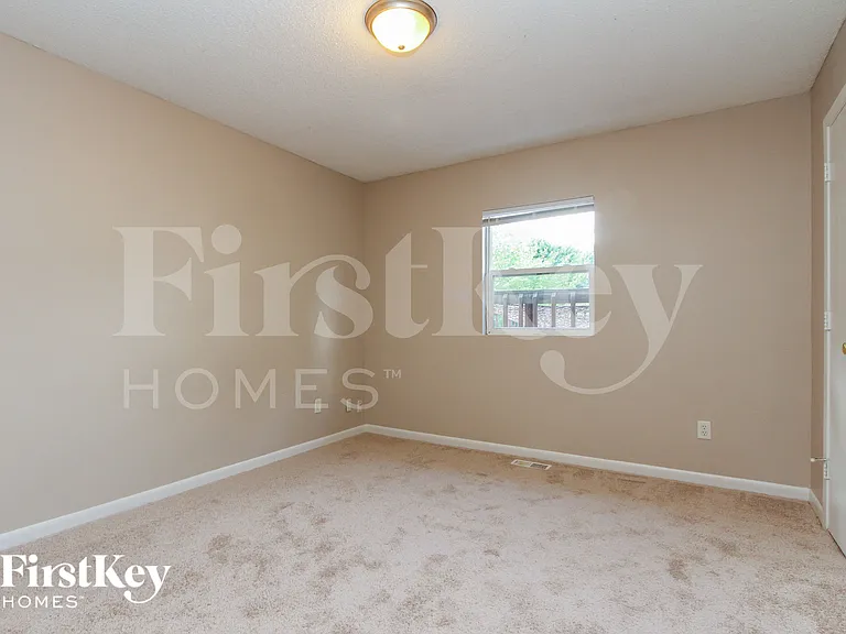 3602 Ivory Way — Photo 7