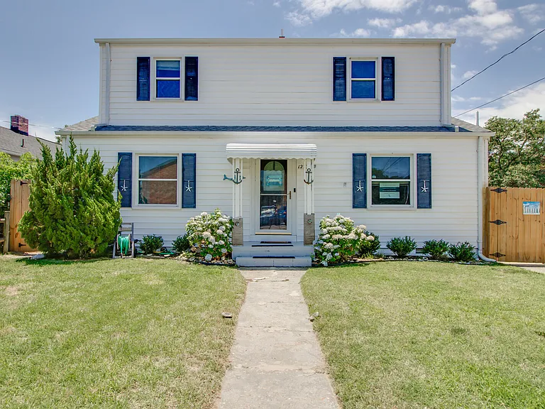 1273 Little Bay Ave — Photo 36