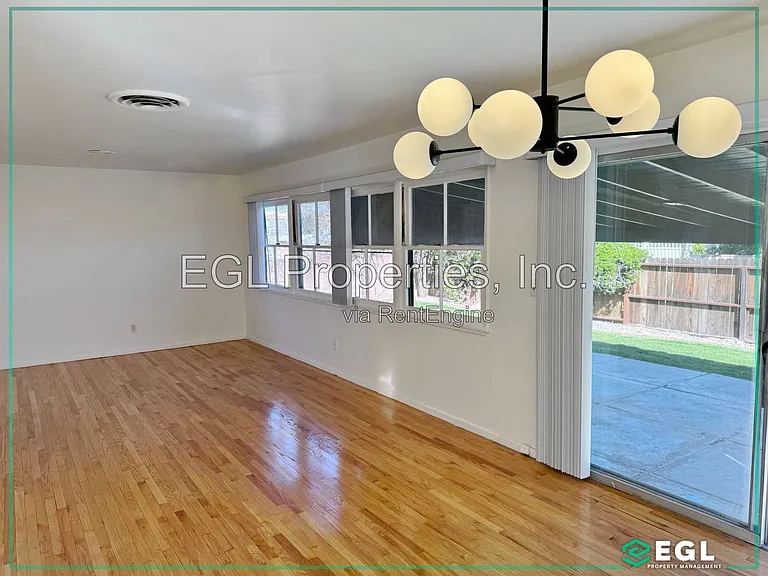 6226 Aura Ave — Photo 6