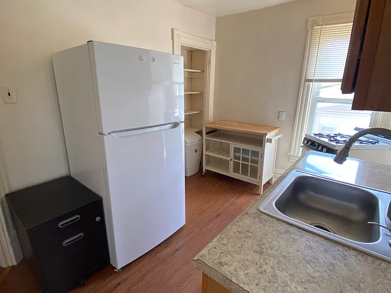 218 W Brady St #3 — Photo 3