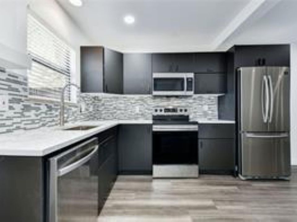 1st image of 8400 Jamestown Dr #534-1