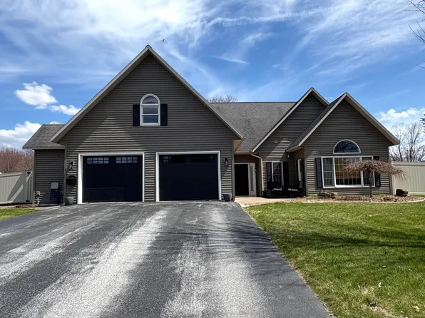 5 Evelyn Lane, Swanton, VT 05488