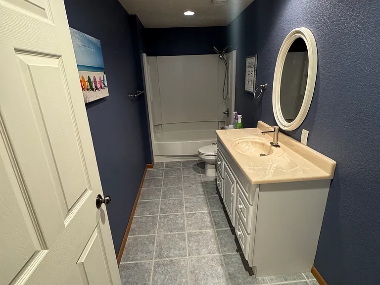 1221 Erik Rd — Photo 38