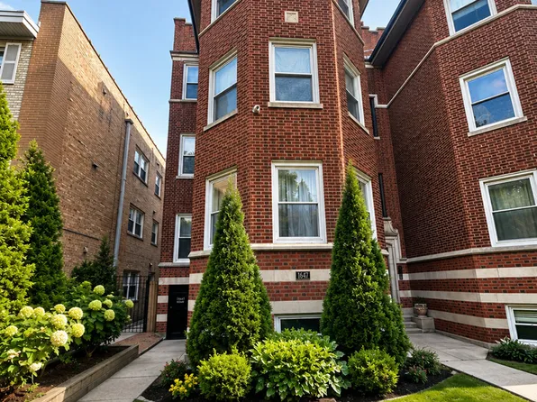 1647 W Sherwin Ave APT 1, Chicago, IL 60626