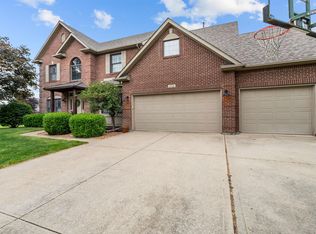 1712 Bramoor Dr, Kokomo, IN