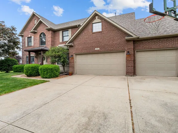 1712 Bramoor Dr, Kokomo, IN 46902
