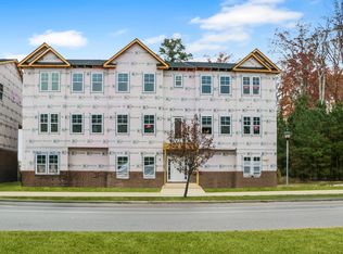 The Saunders Plan, Village on the Green, Yorktown, VA 23693