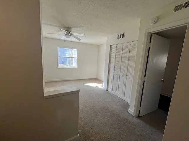 Avery Close Condominiums — Photo 106
