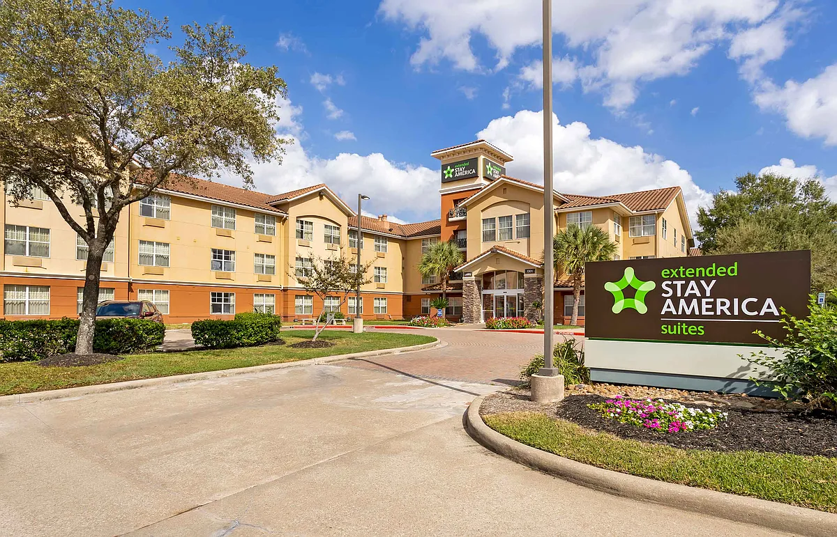 Exterior - Houston - Med. Ctr. - Braeswood Blvd.