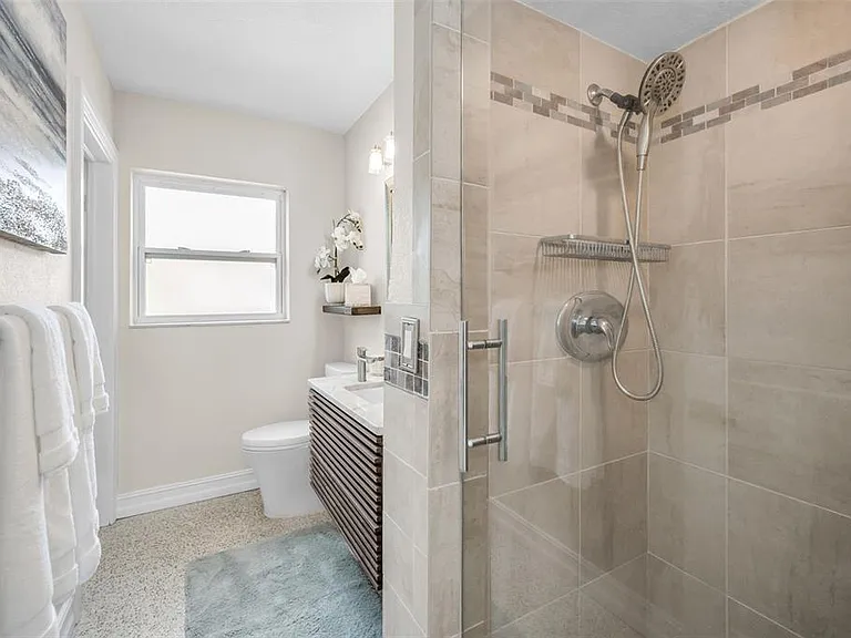 52 N Pine Cir — Photo 37