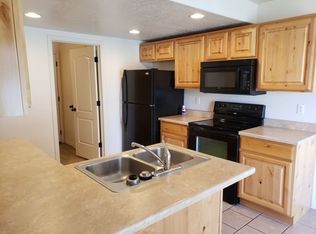 930 S 550 E APT B5, Clearfield, UT 84015