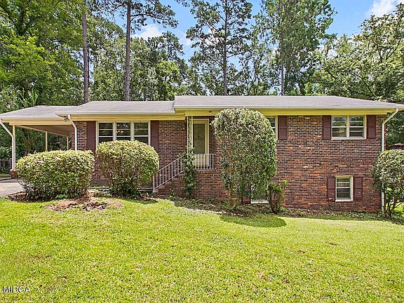 2nd image of 2371 Mafiel Dr