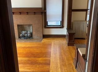 1705 Pleasant St #D, Des Moines, IA 50314