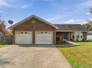 3605 Greenfield Dr, New Albany, IN 47150
