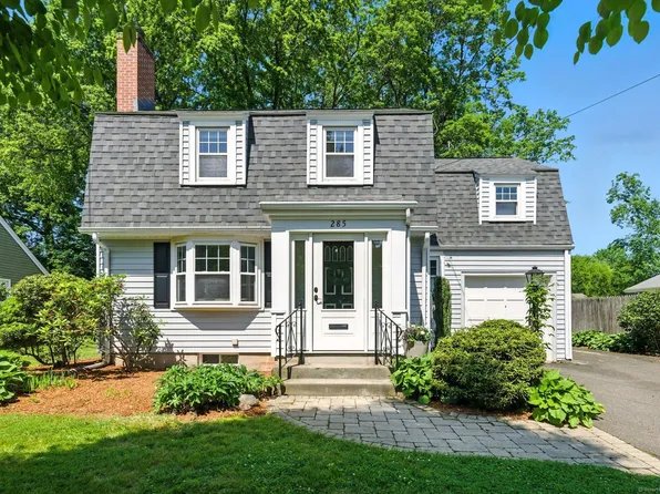 285 Auburn Road, West Hartford, CT 06119