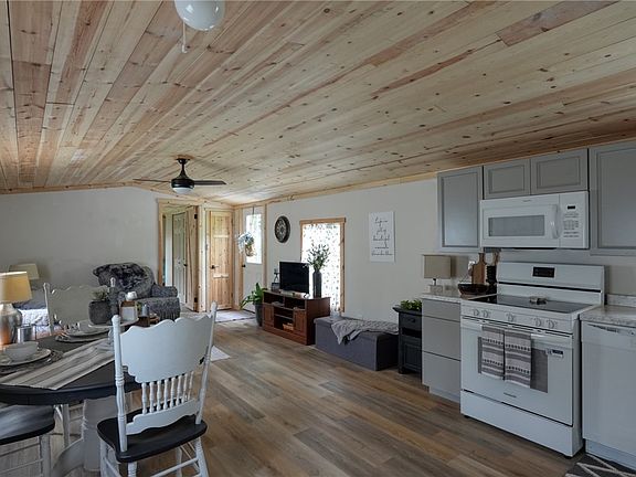 5th image of 195 Sundale Rd