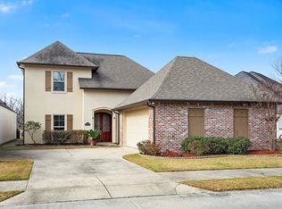 8272 Valencia Ct, Baton Rouge, LA 70820