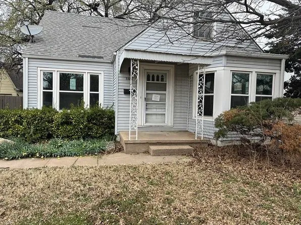 3326 E Clark St, Wichita, KS 67218