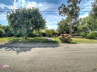 6149 Oasis Ave, Bakersfield, CA 93307