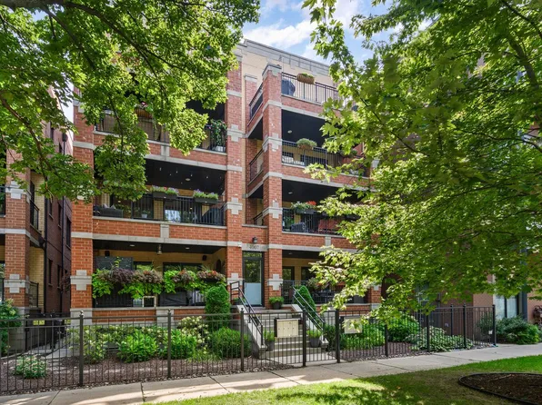 4007 N Paulina St #2N, Chicago, IL 60613