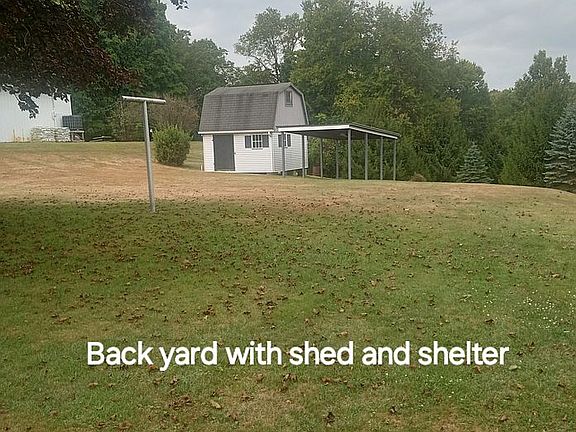 3rd image of 437 Chicora Rd