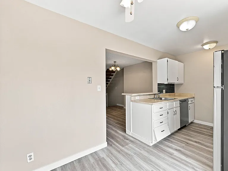 4346 W Pondview Dr — Photo 10