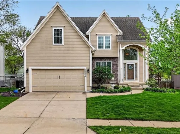 13307 W 131st St, Overland Park, KS 66213