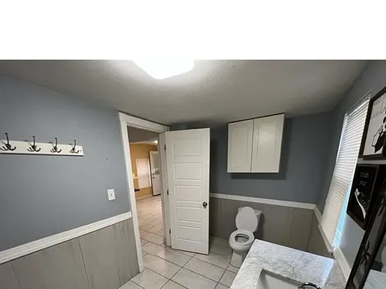204 Seneca St #1 — Photo 2