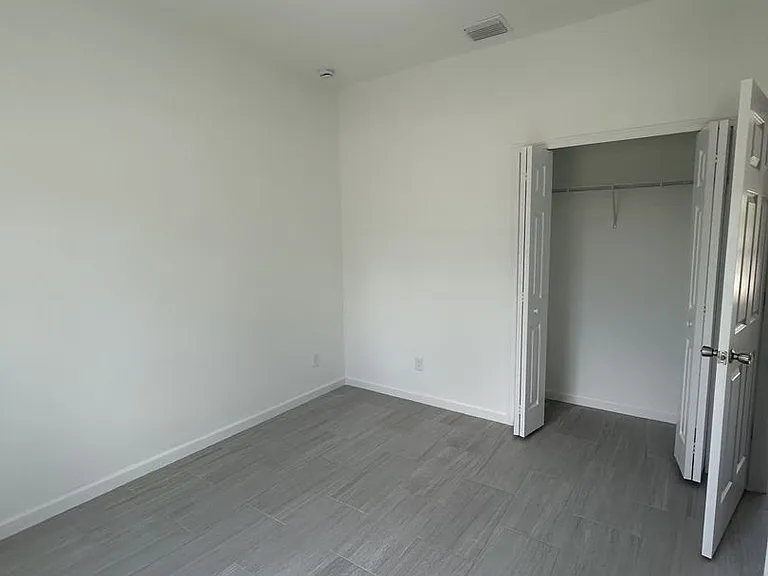 544 Highlands Lake Dr — Photo 12