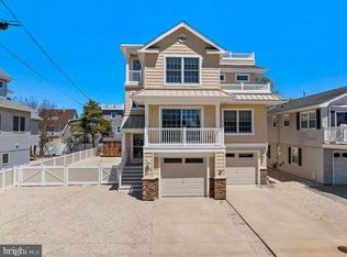 305 W 18th St, Ship Bottom, NJ 08008