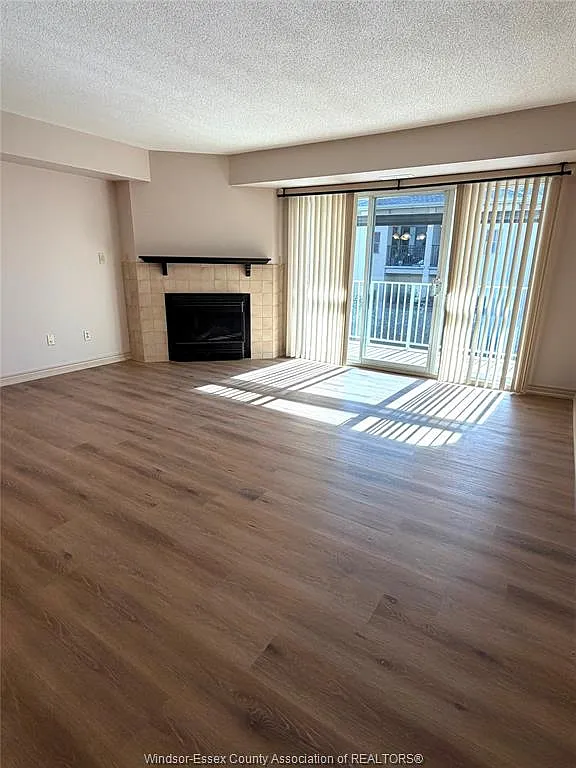 2 bed, 2.0 bath, $2,200 — Photo 3