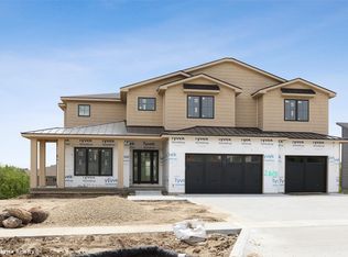 2600 NE Park Dr, Grimes, IA 50111