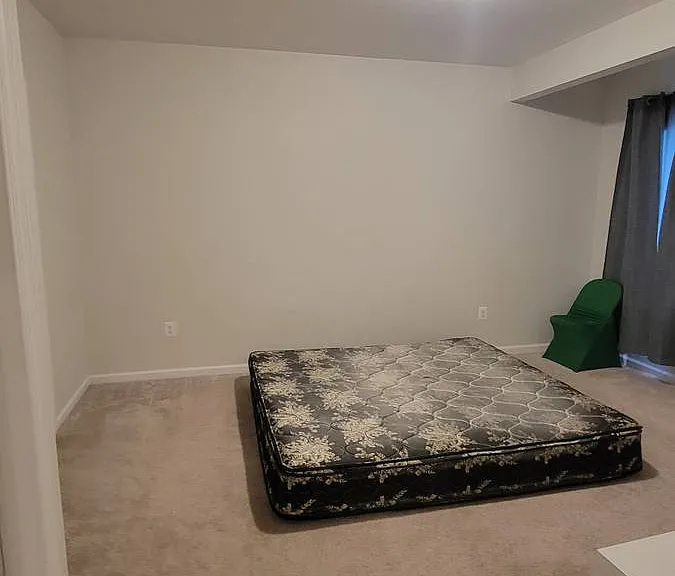 6012 Savannah Dr #2 — Photo 8