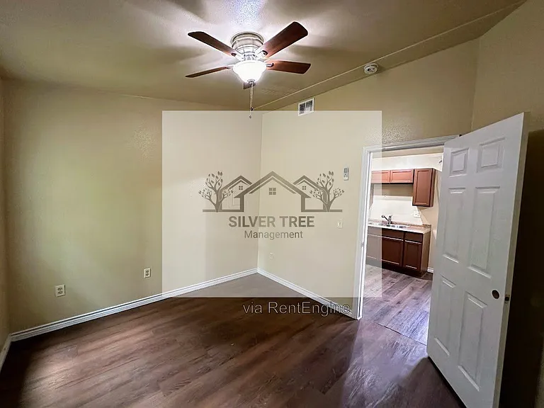 358 Brighton Oaks Dr #2 — Photo 8