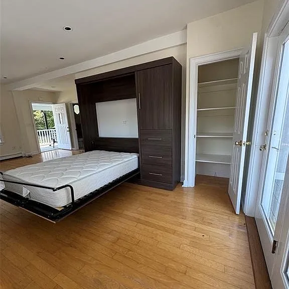 7 Meadow St — Photo 8