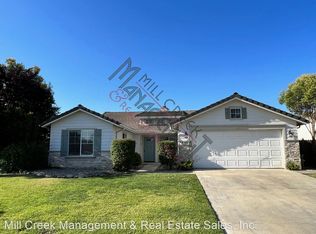 5331 W Sunnyside Ct, Visalia, CA 93277
