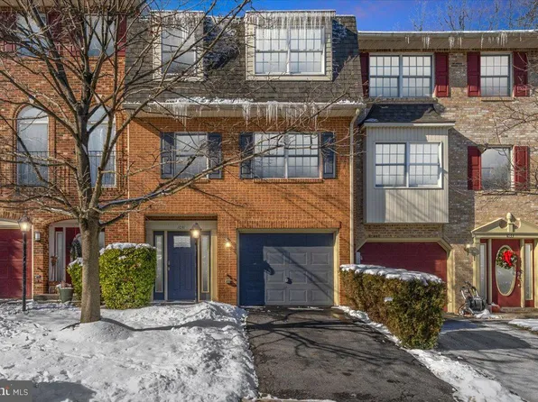 1031 Lindsay Ln, Hagerstown, MD 21742